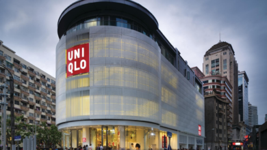 Le patron de Uniqlo en grande bretagne s'engage à baisser plus les prix