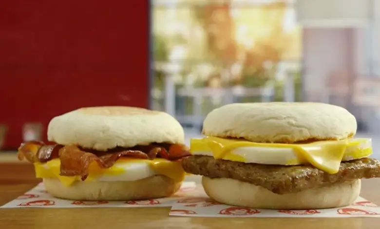 Wendy's va dépenser 55 millions de dollars pour des publicités liées au petit-déjeuner.