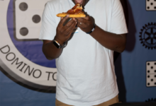 Pizza Hut sponsorise les championnats de dominos pour faire mal à Domino’s Pizza