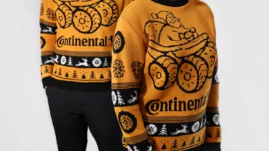 Continental dévoile son pull moche à l'occasion de Noël