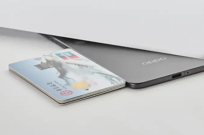 Oppo dévoile le smartphone pliable le plus fin du monde avec 3,5 mm d’épaisseur