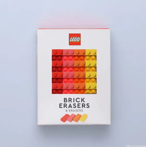 Ces gommes LEGO qui s'empilent comme des briques font un carton : le gadget de bureau (ou d'école) le plus cool du moment