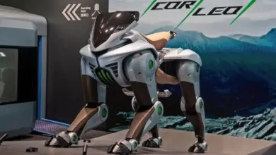 Kawasaki CORLEO : le trail du futur abandonne les roues pour des pattes robotisées