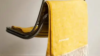 McDonald's transforme ses anciens uniformes en couvertures écoresponsables : découvrez ce projet durable en collaboration avec Jacquard !