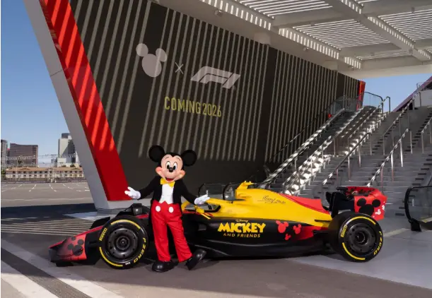 Disney x F1 : Mickey Mouse prend le volant en 2026 dans un partenariat inédit