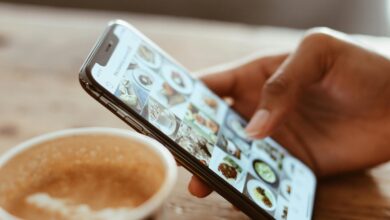 Les 6 critères essentiels pour bien choisir votre outil de gestion des réseaux sociaux