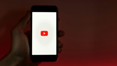 Comment créer une chaîne YouTube en 2025 (et la faire cartonner)