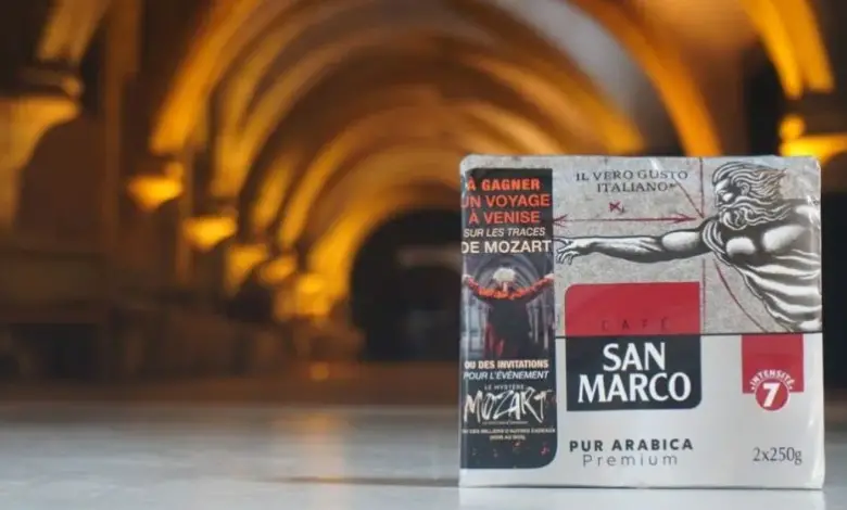 Packaging San Marco Mozart – édition spéciale avec stickers du jeu digital Le Mystère Mozart