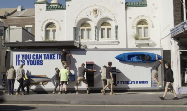 Visuel publicitaire Selleys If you can take it it’s yours
