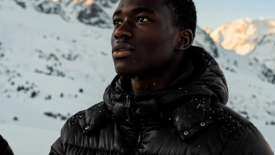 Page d’accueil immersive du nouveau site e-commerce Moncler dopé à l’intelligence artificielle